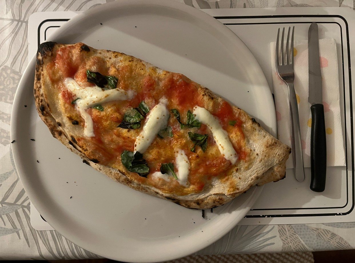 Pizza Calzone
